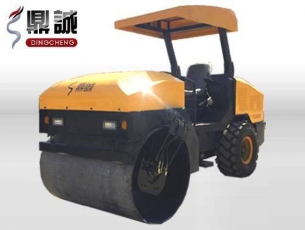 點擊查看詳細信息<br>標題：4噸單鋼輪振動壓路機 閱讀次數：13960